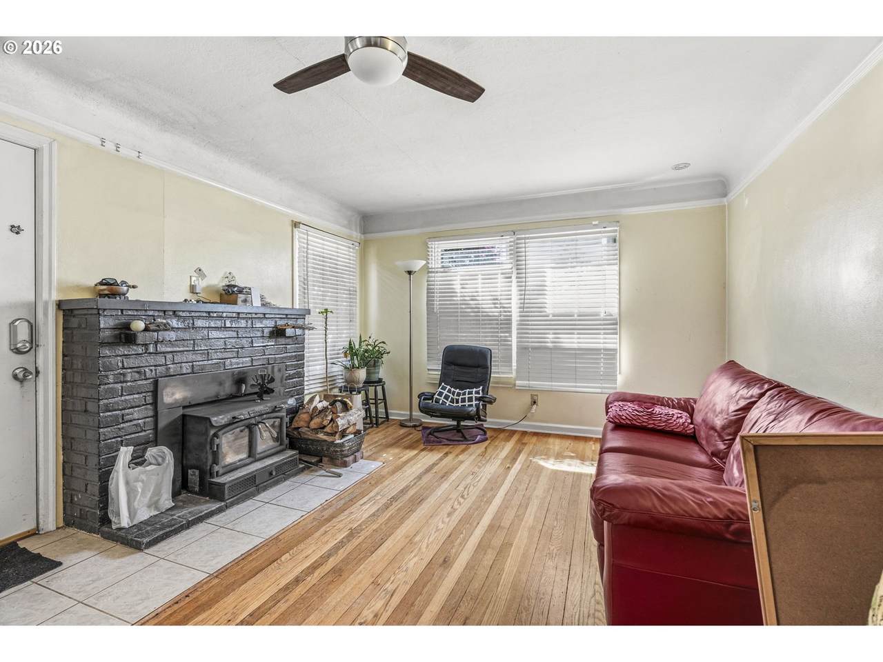 https://bt-photos.global.ssl.fastly.net/portland/1280_boomver_1_525646918-2.jpg