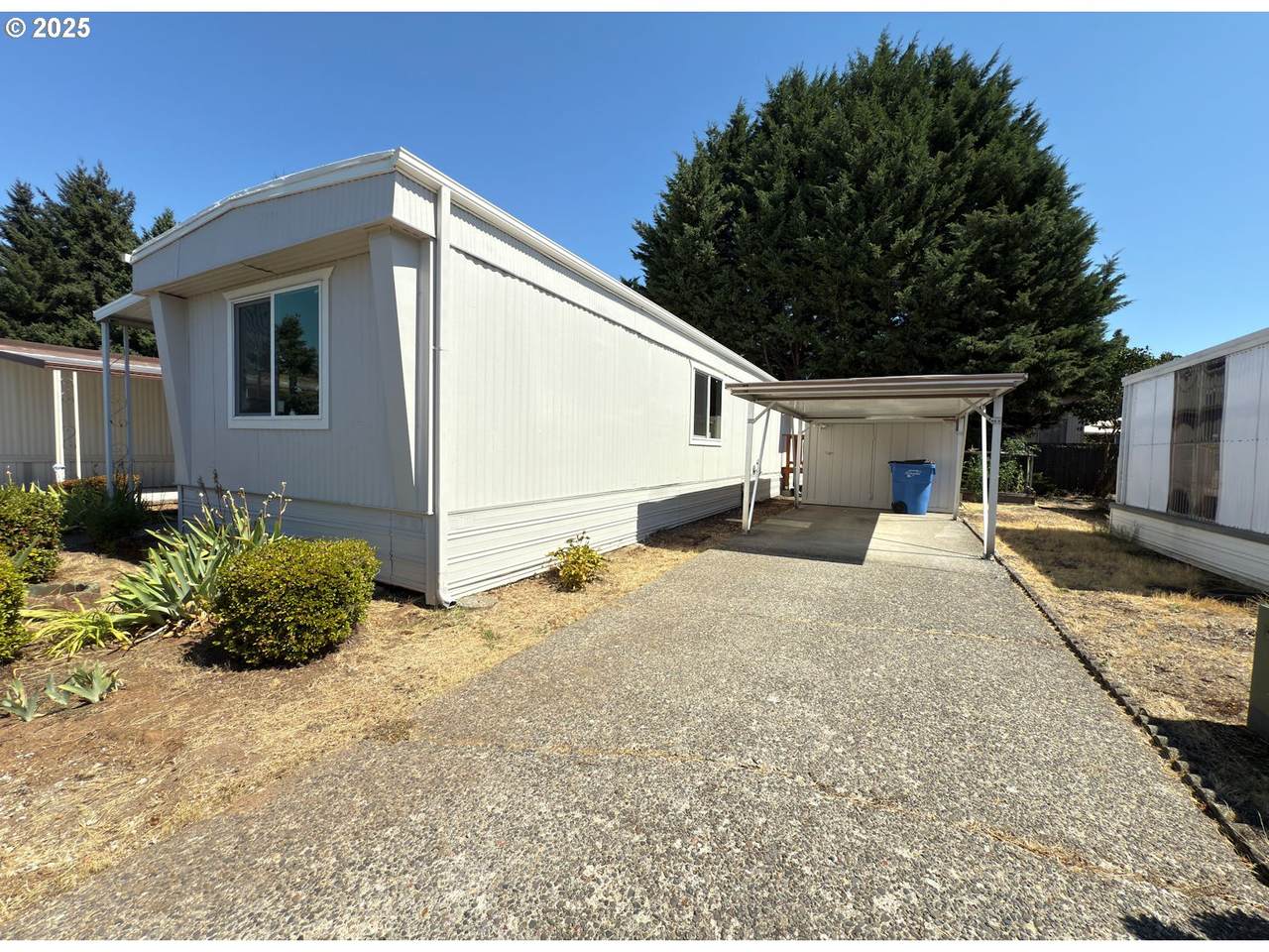 11316 28TH St - Photo 1