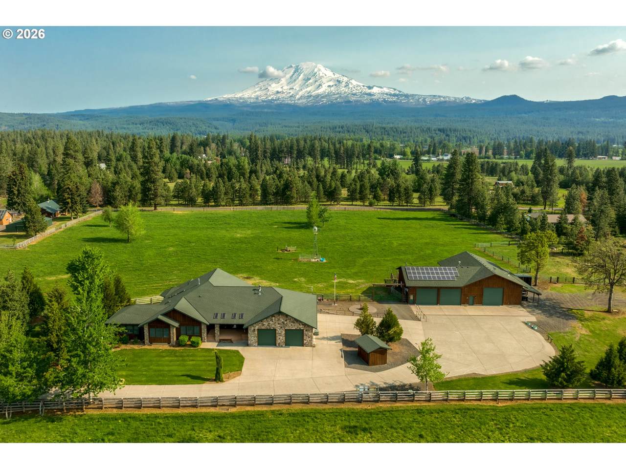 https://bt-photos.global.ssl.fastly.net/portland/1280_boomver_1_526306825-2.jpg