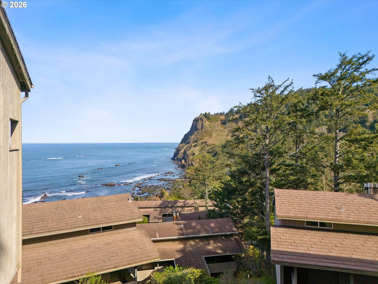 https://bt-photos.global.ssl.fastly.net/portland/1280_boomver_1_526828710-2.jpg
