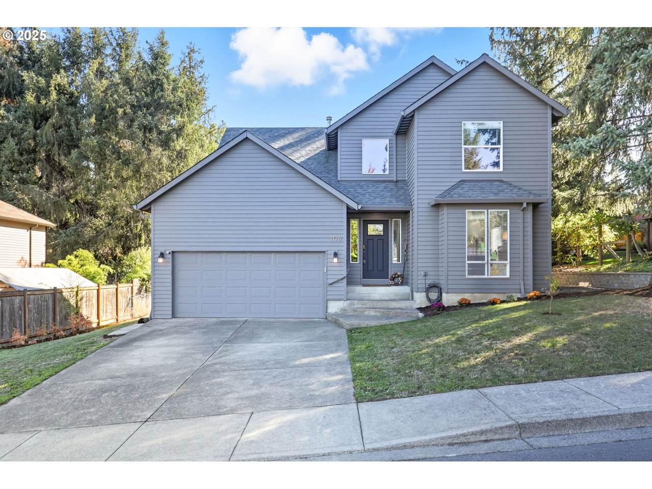 1176 Coventry Ct - Photo 1