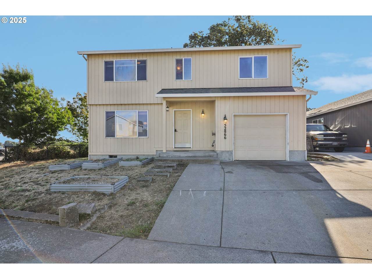 52866 2ND St - Photo 1