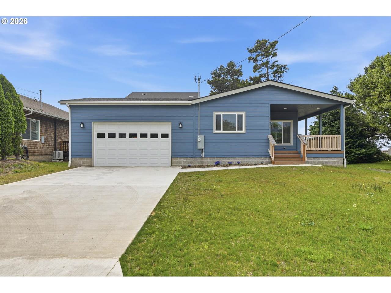 1560 Monroe St - Photo 1