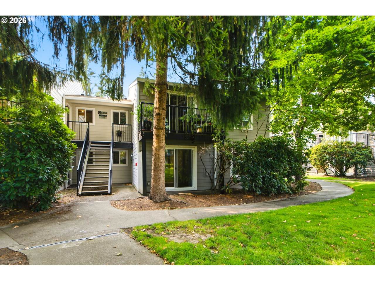 5484 Alger Ave - Photo 1