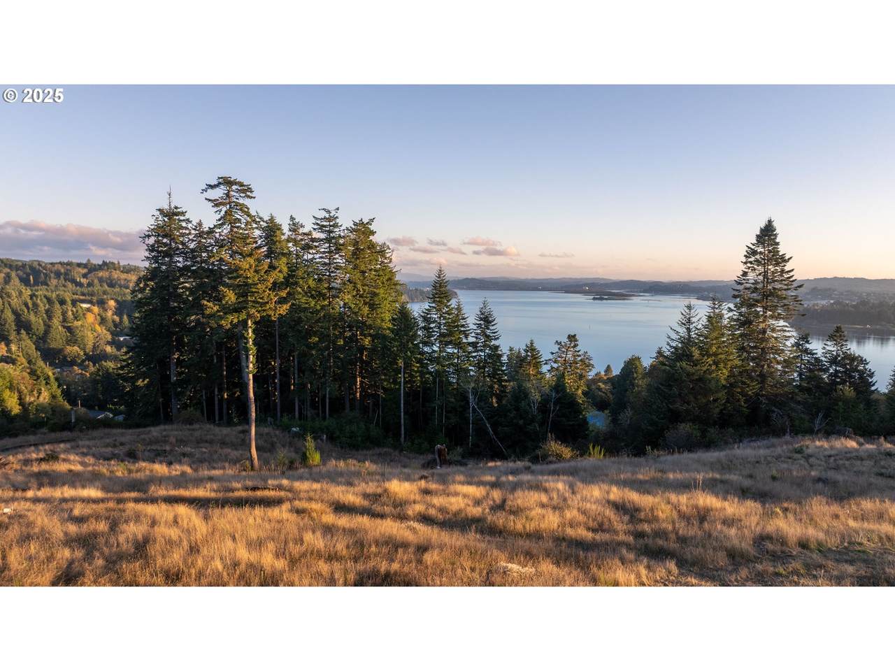 https://bt-photos.global.ssl.fastly.net/portland/1280_boomver_1_529693730-2.jpg