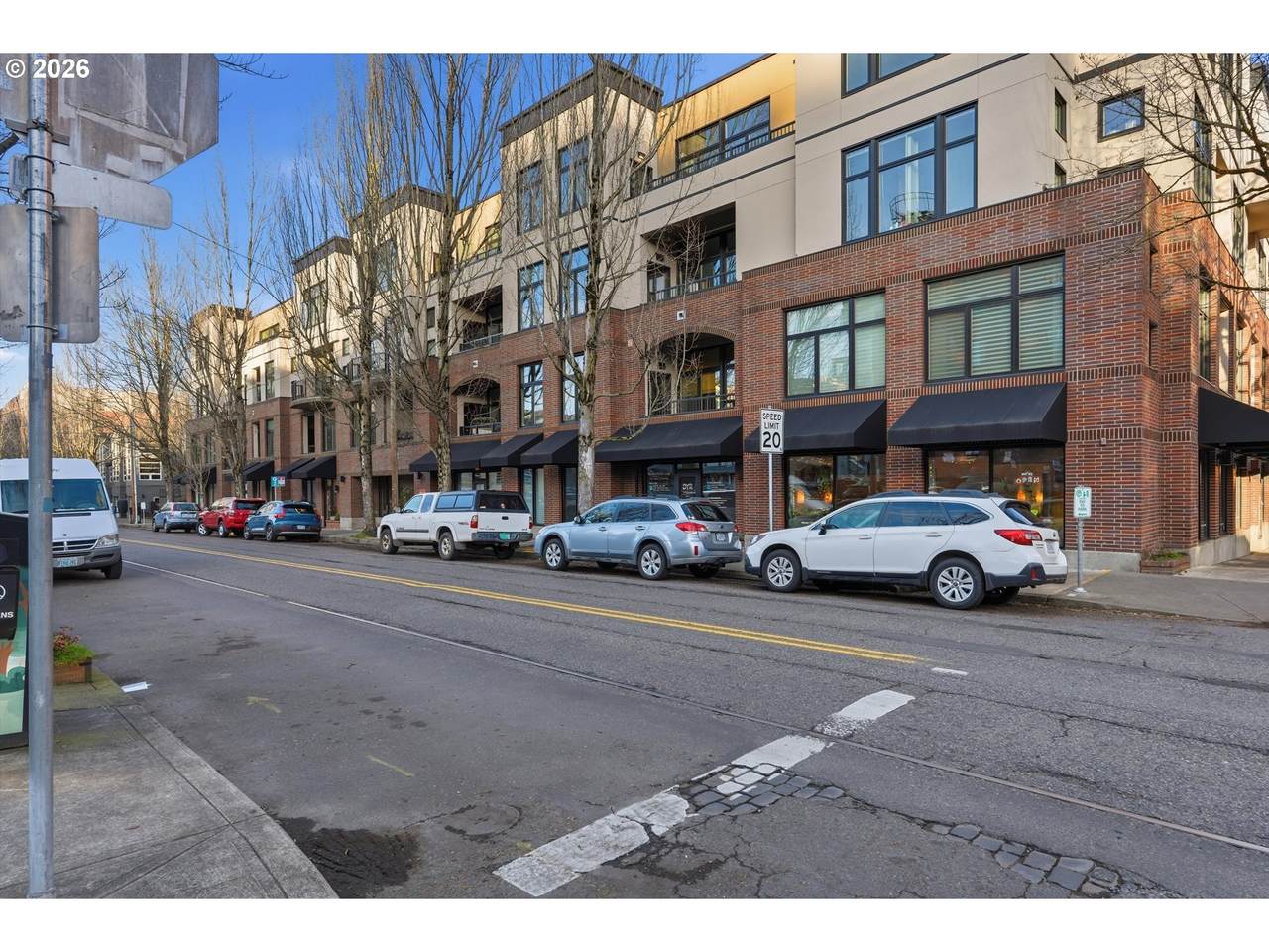 618 12TH Ave - Photo 1