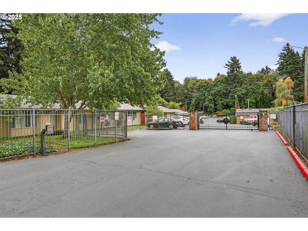 3903 18TH St - Photo 1