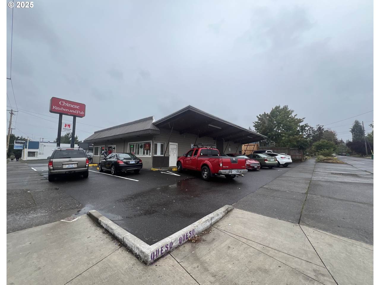 1730 Lombard St - Photo 1