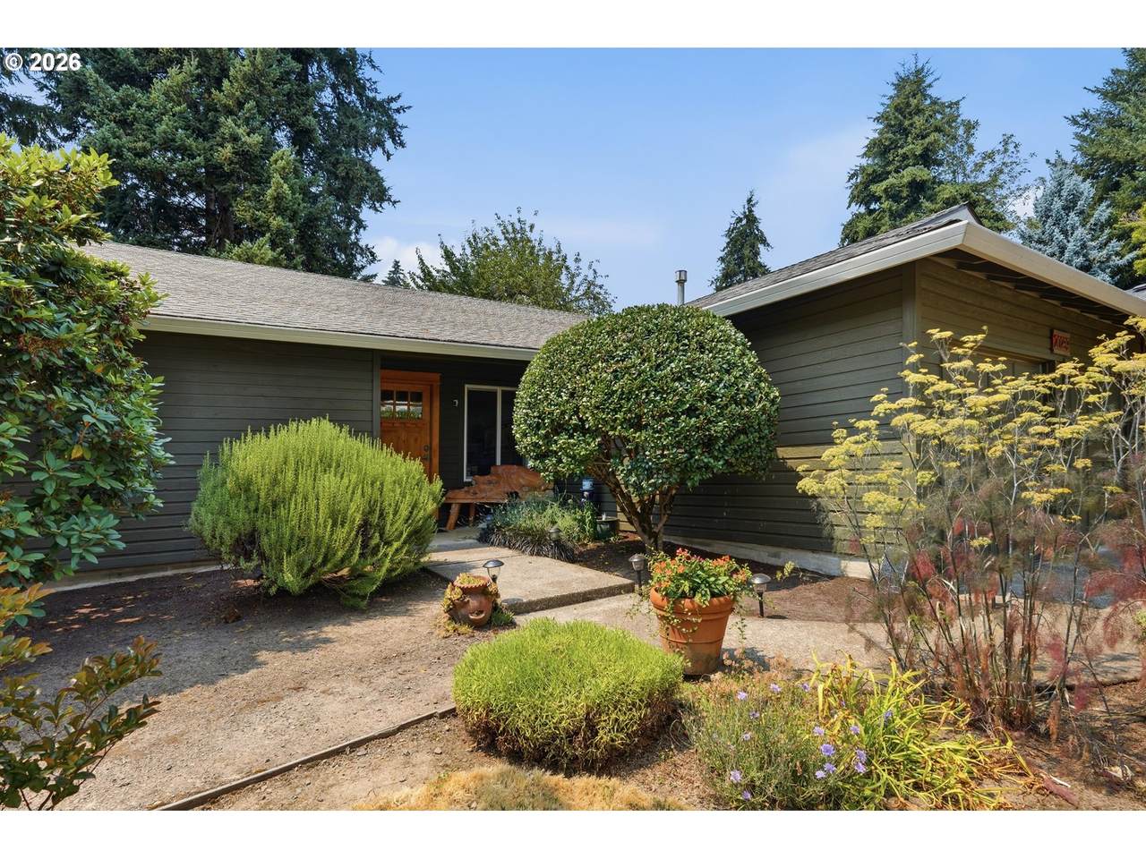https://bt-photos.global.ssl.fastly.net/portland/1280_boomver_1_531472818-2.jpg