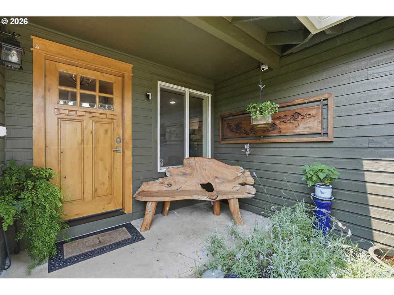 https://bt-photos.global.ssl.fastly.net/portland/1280_boomver_1_531472818-2.jpg