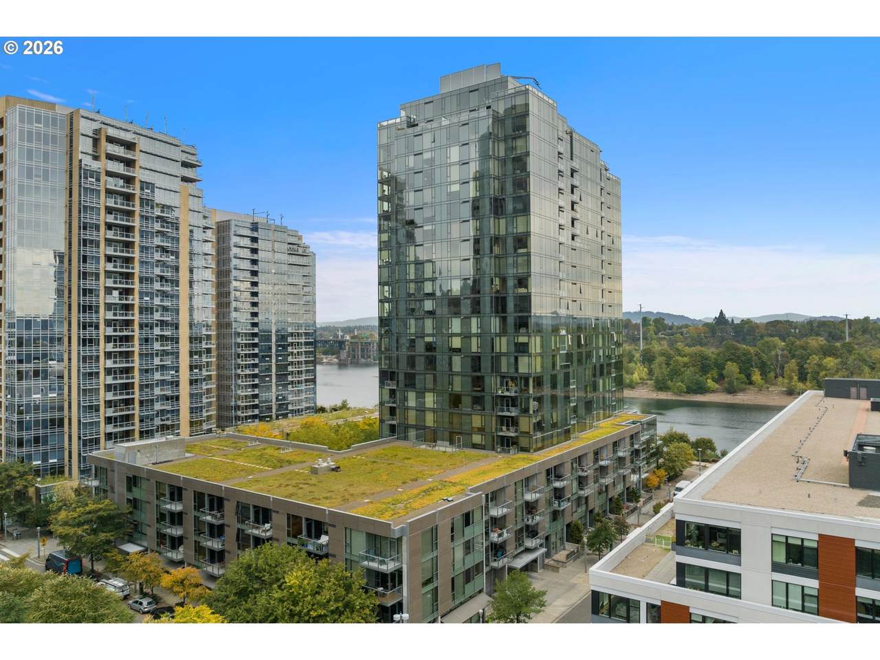 https://bt-photos.global.ssl.fastly.net/portland/1280_boomver_1_532616475-2.jpg