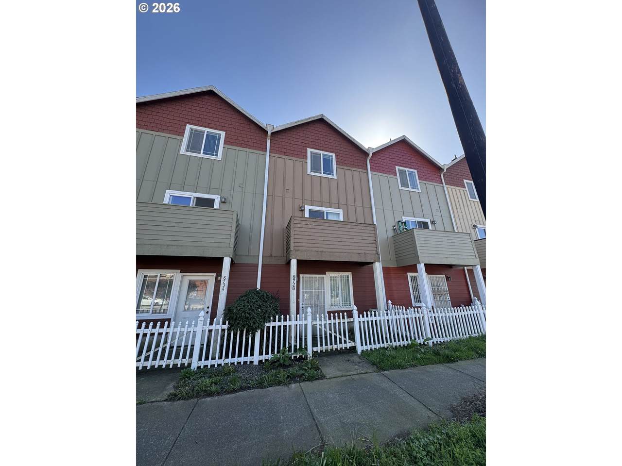 8728 Division St - Photo 1