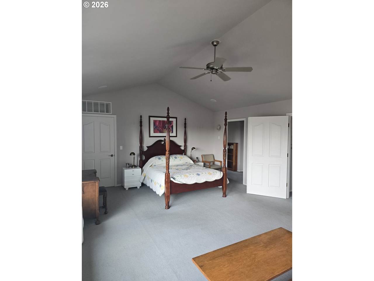 https://bt-photos.global.ssl.fastly.net/portland/1280_boomver_1_535638794-2.jpg