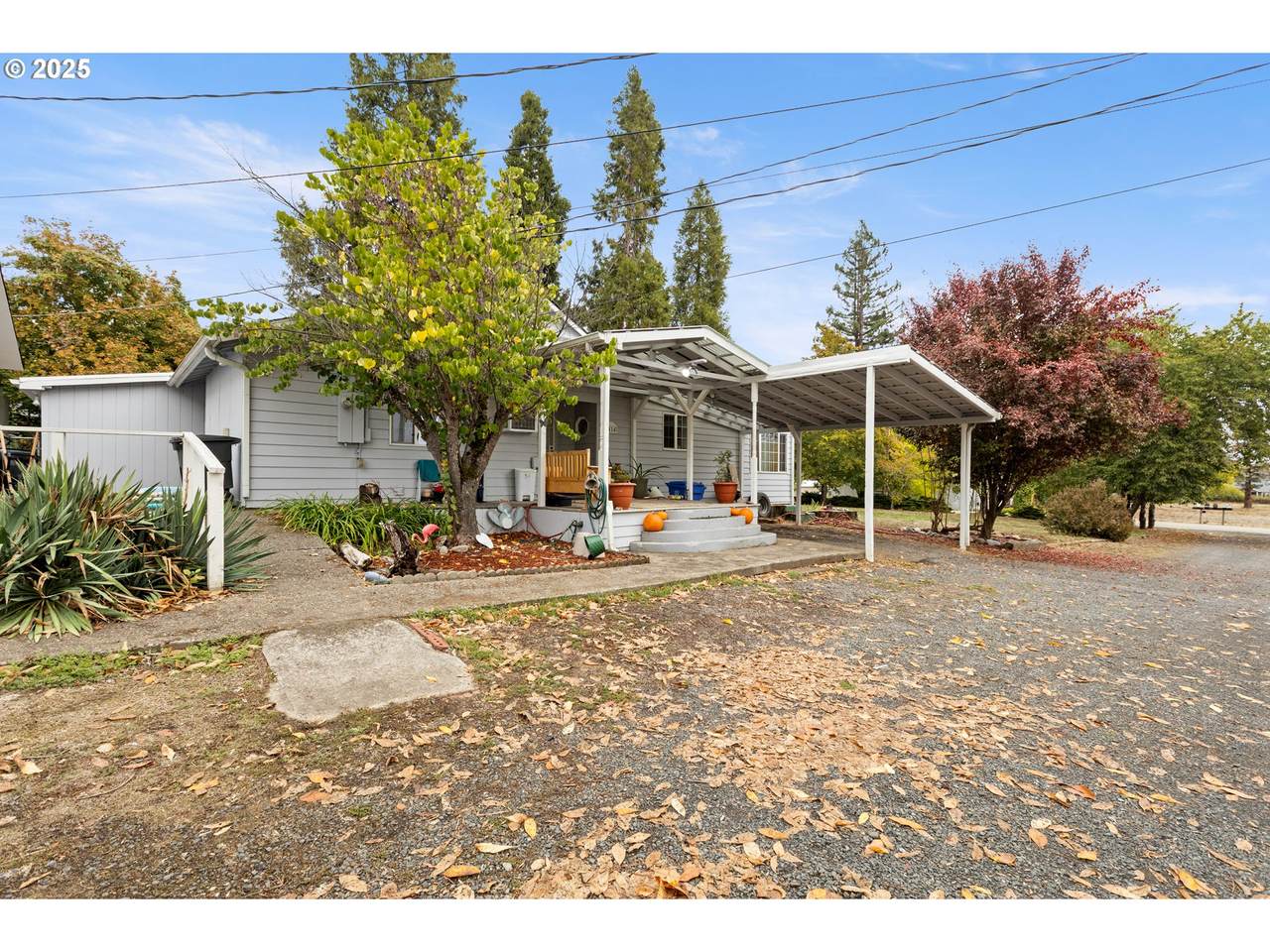 https://bt-photos.global.ssl.fastly.net/portland/1280_boomver_1_535859583-2.jpg
