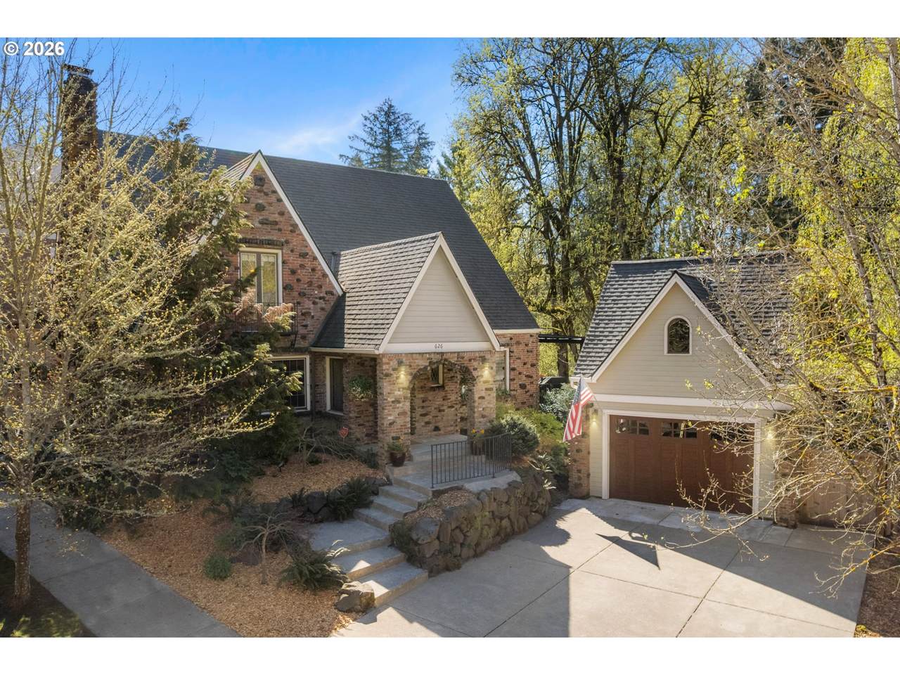 626 Comus Ct - Photo 1