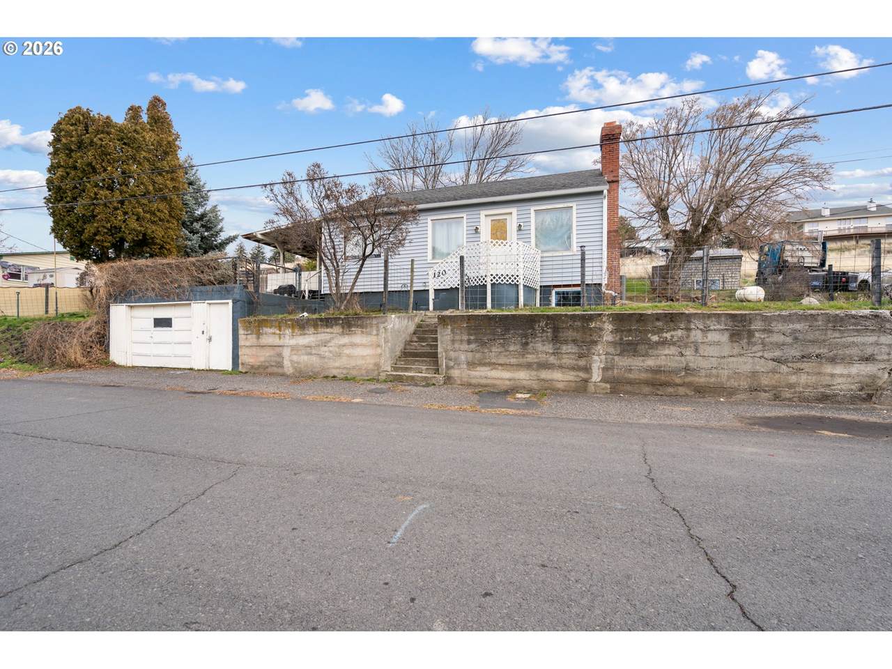 120 Gilmore St - Photo 1