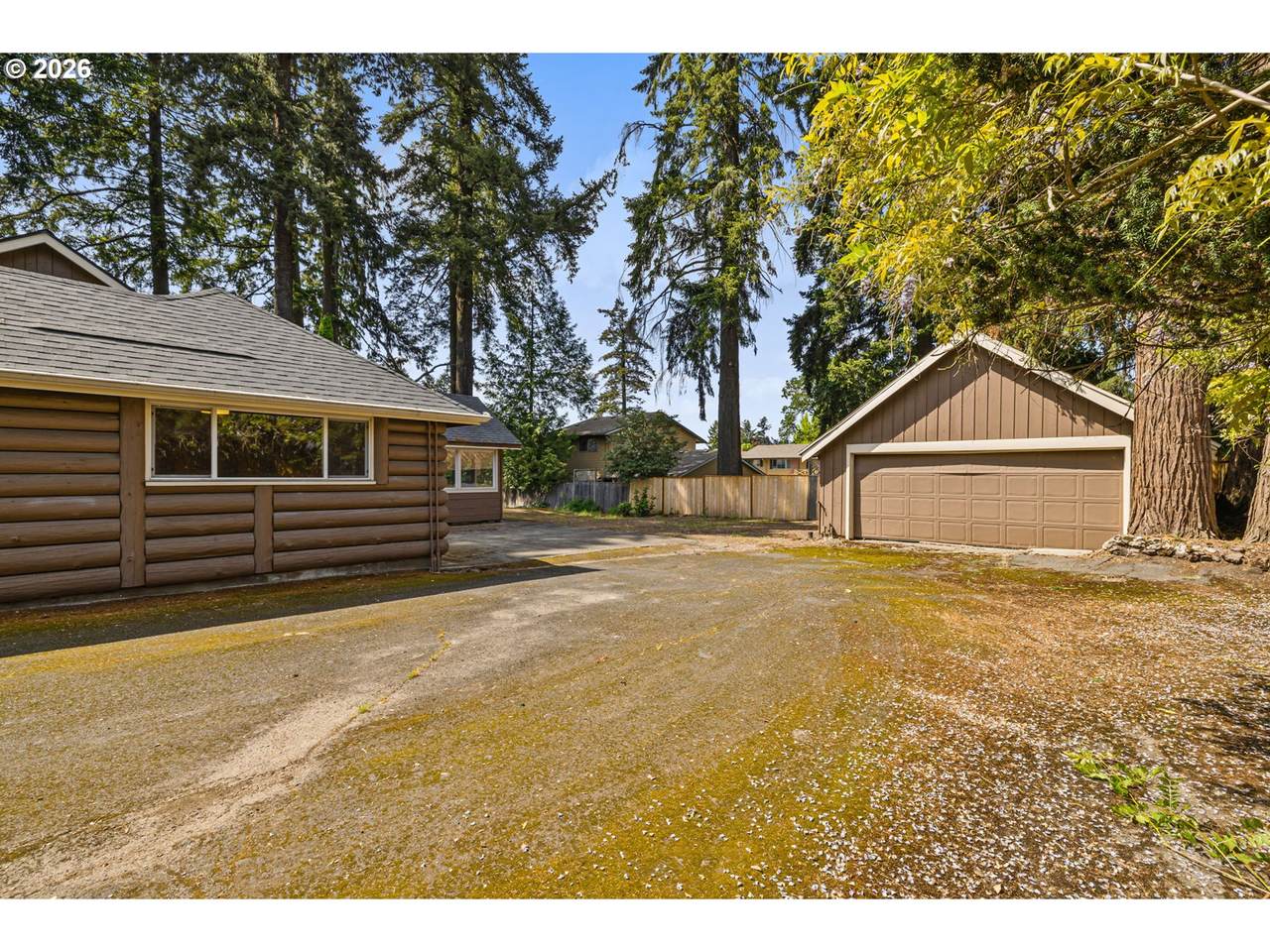 https://bt-photos.global.ssl.fastly.net/portland/1280_boomver_1_537336469-2.jpg