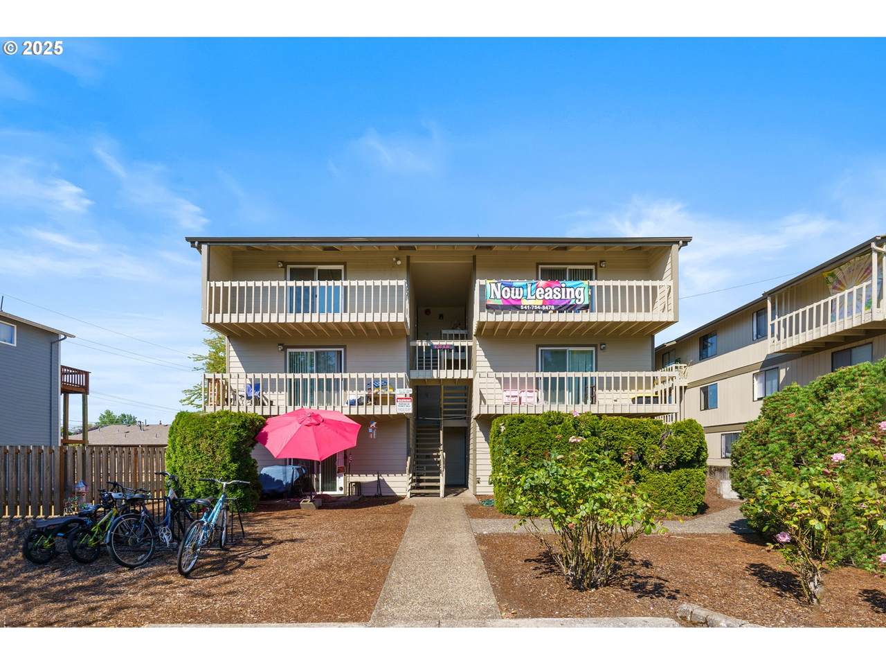 1230 23RD St - Photo 1