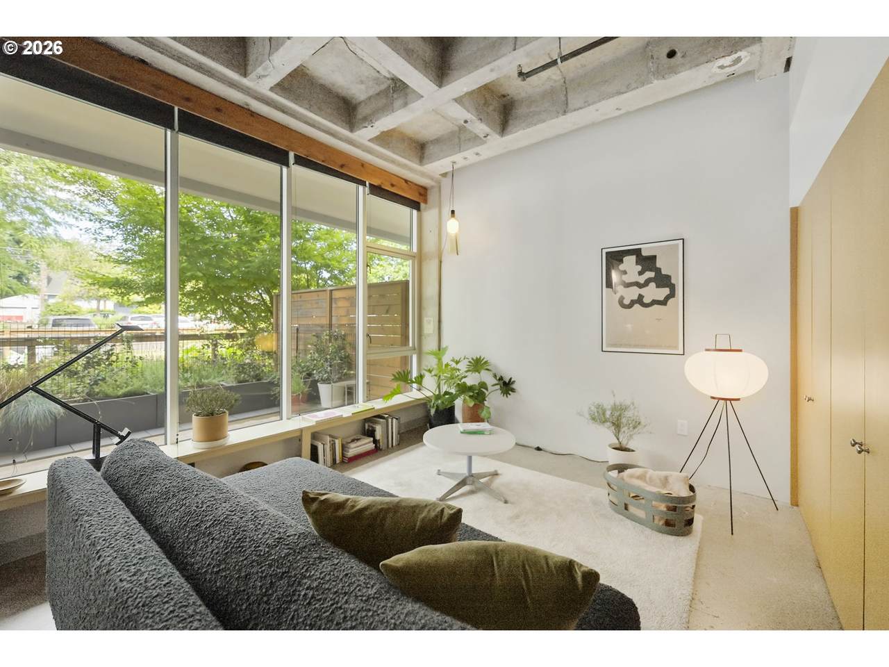 https://bt-photos.global.ssl.fastly.net/portland/1280_boomver_1_539652128-2.jpg