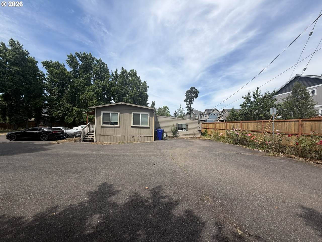 https://bt-photos.global.ssl.fastly.net/portland/1280_boomver_1_539714744-2.jpg