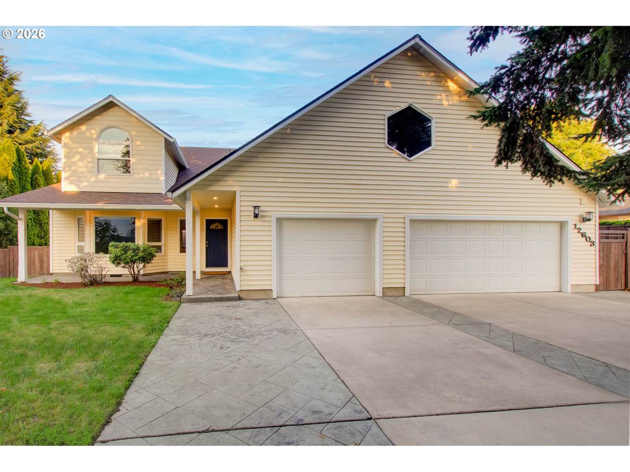 12603 48TH Ct - Photo 1