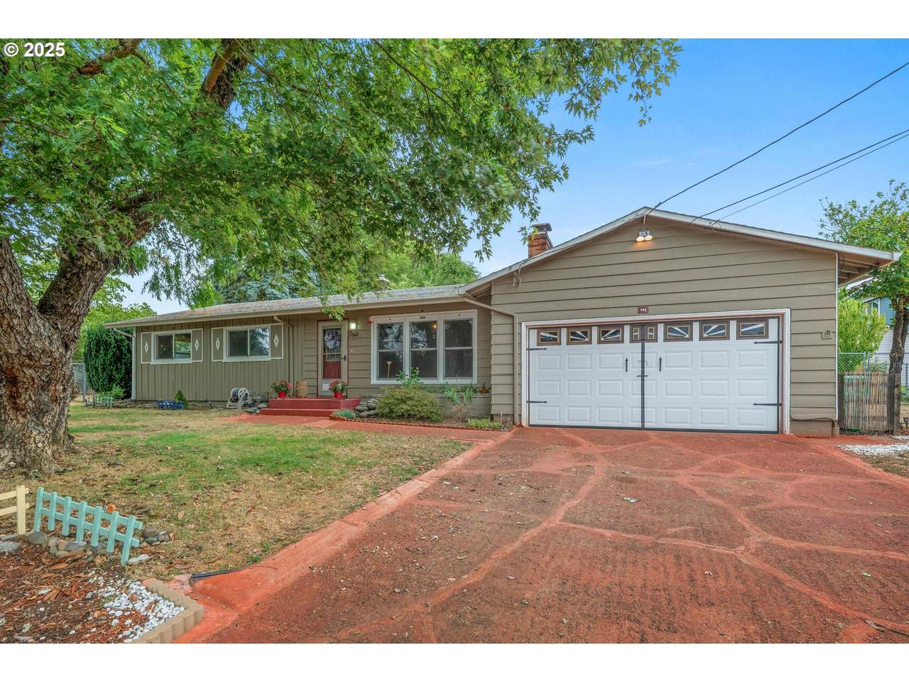 760 Williams Rd - Photo 1