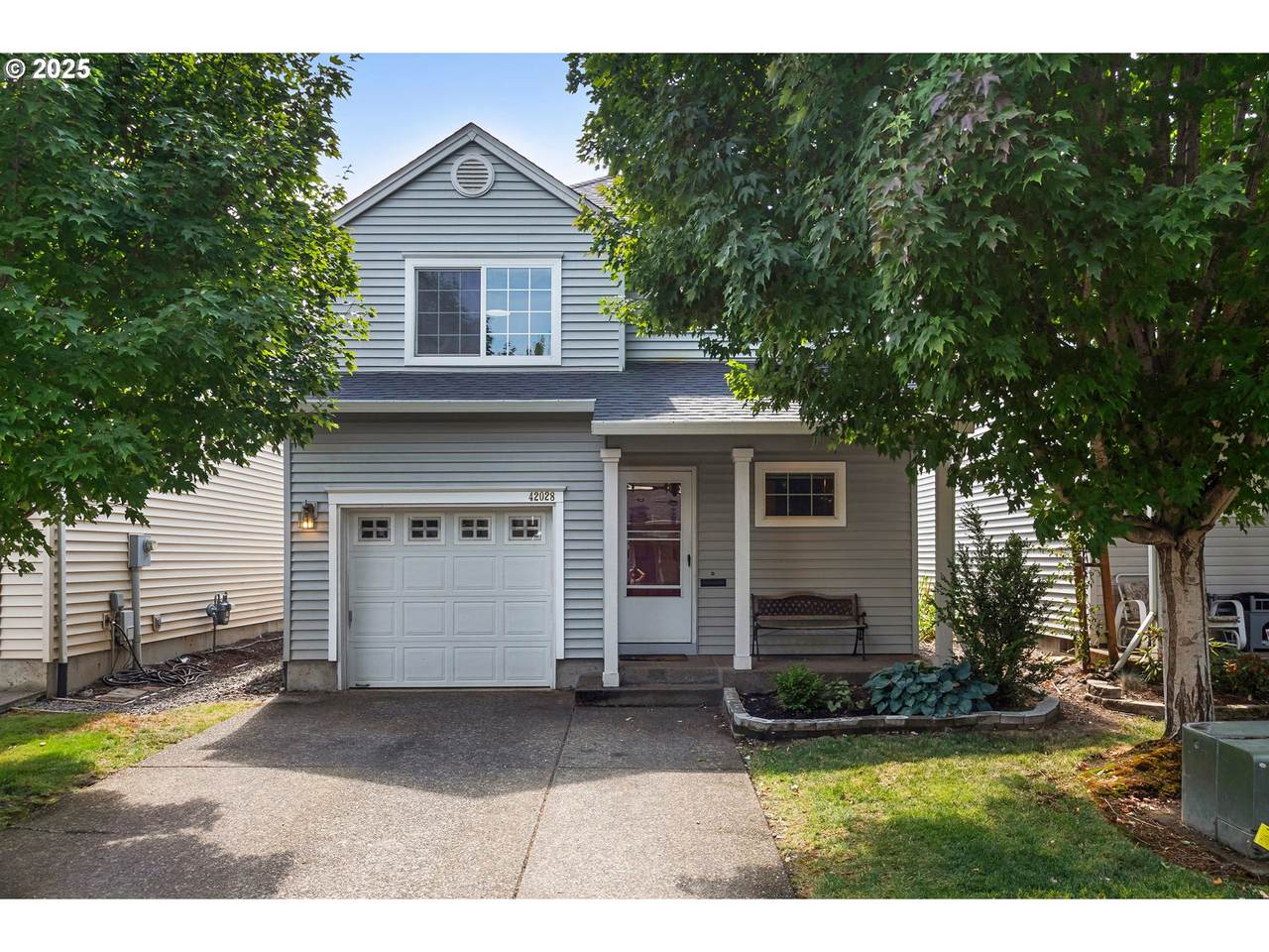 42028 Barton Ct - Photo 1