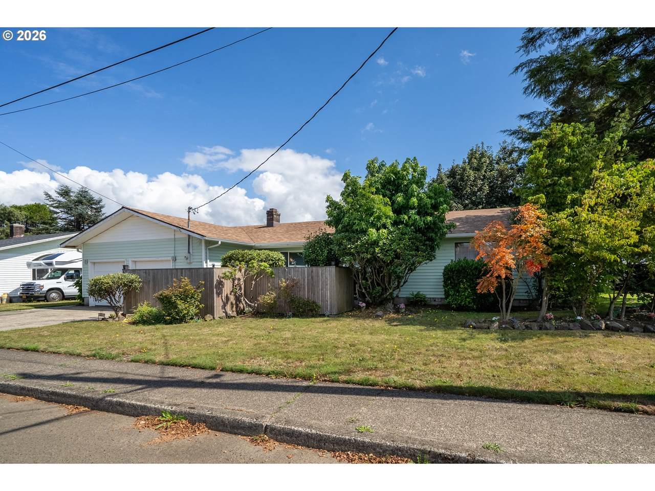 https://bt-photos.global.ssl.fastly.net/portland/1280_boomver_1_544133853-2.jpg