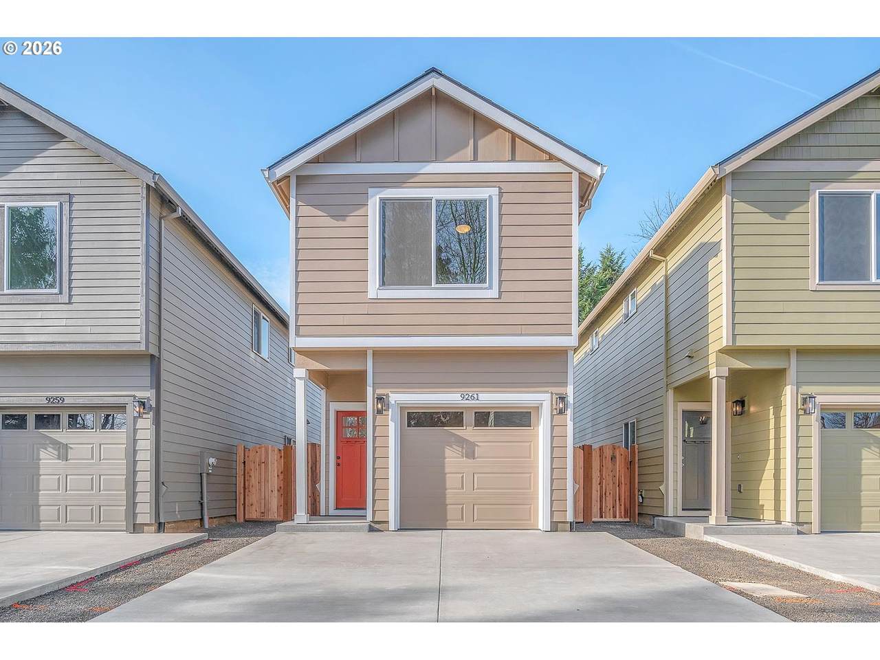 9261 Burnside St - Photo 1