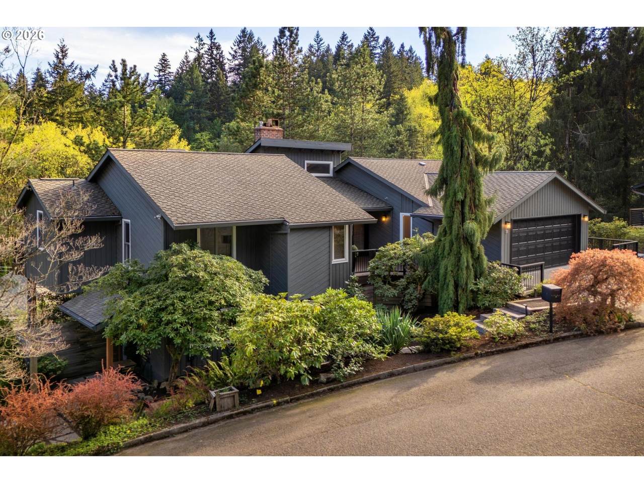 https://bt-photos.global.ssl.fastly.net/portland/1280_boomver_1_544511261-2.jpg