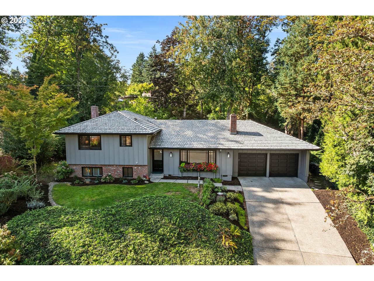 790 Briercliff Ln - Photo 1