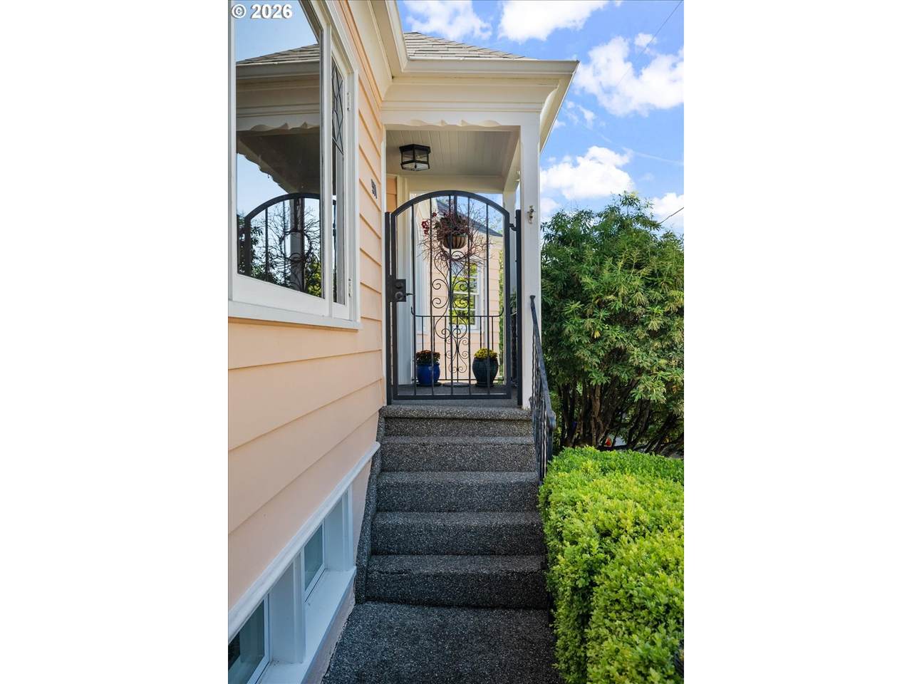 https://bt-photos.global.ssl.fastly.net/portland/1280_boomver_4_545458559-2.jpg