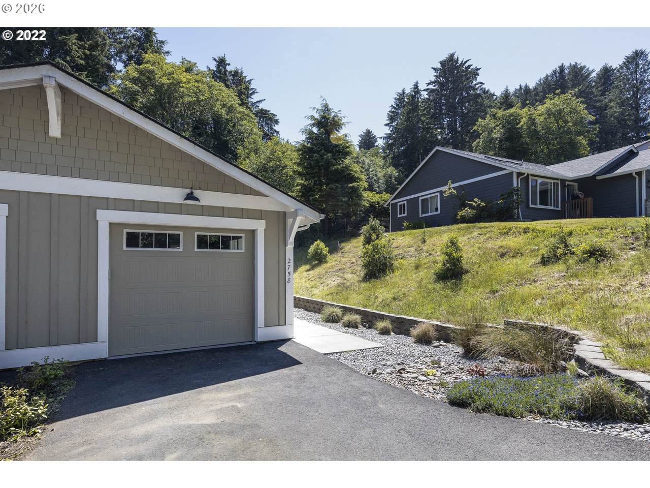 https://bt-photos.global.ssl.fastly.net/portland/1280_boomver_1_547822400-2.jpg