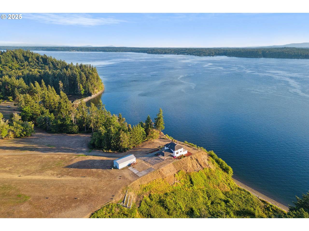 17403 88th St - Photo 1