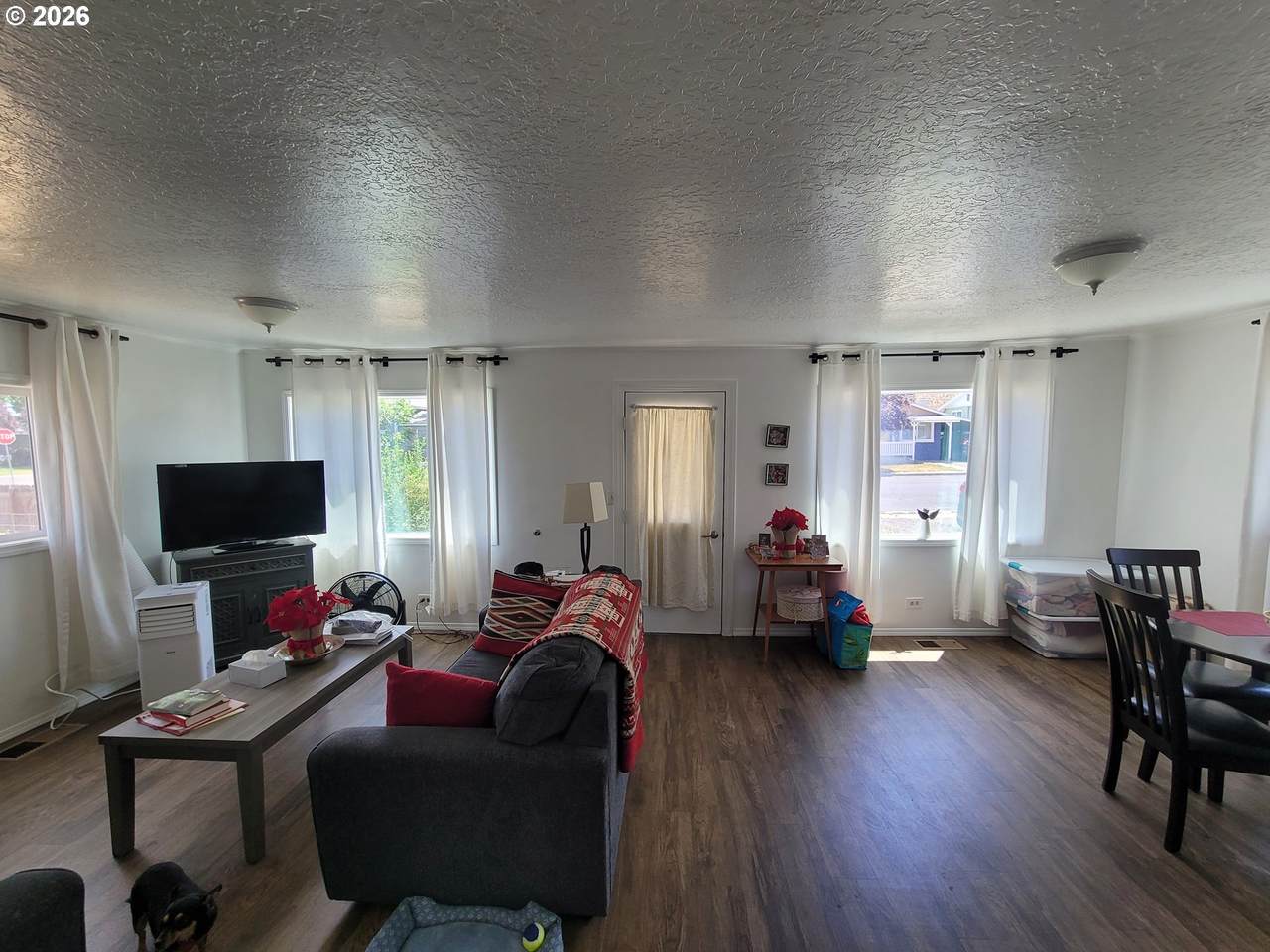 https://bt-photos.global.ssl.fastly.net/portland/1280_boomver_1_548232159-2.jpg