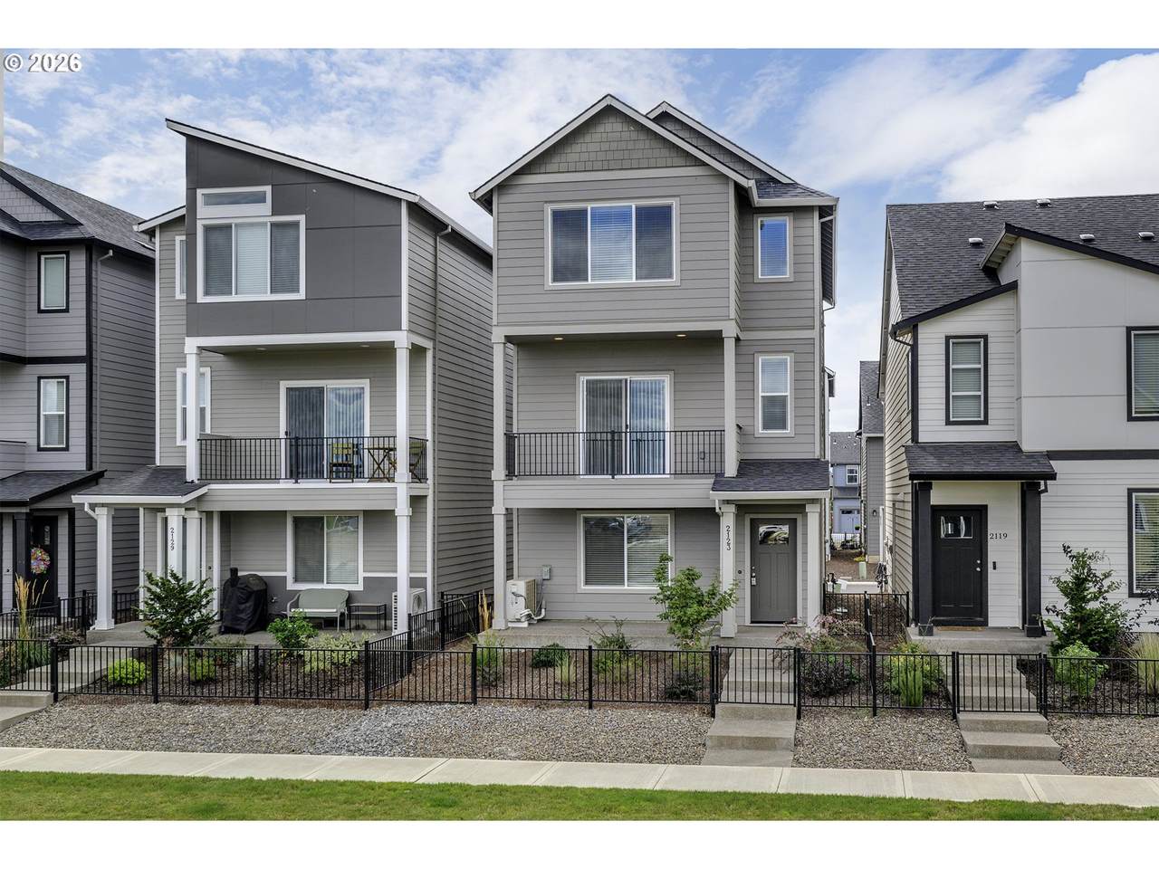 2123 Colby Ln - Photo 1