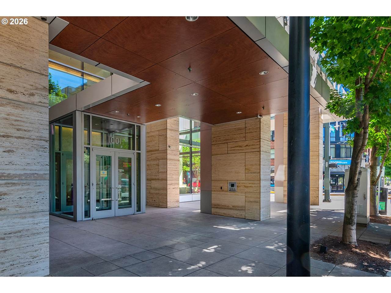 https://bt-photos.global.ssl.fastly.net/portland/1280_boomver_1_548869869-2.jpg