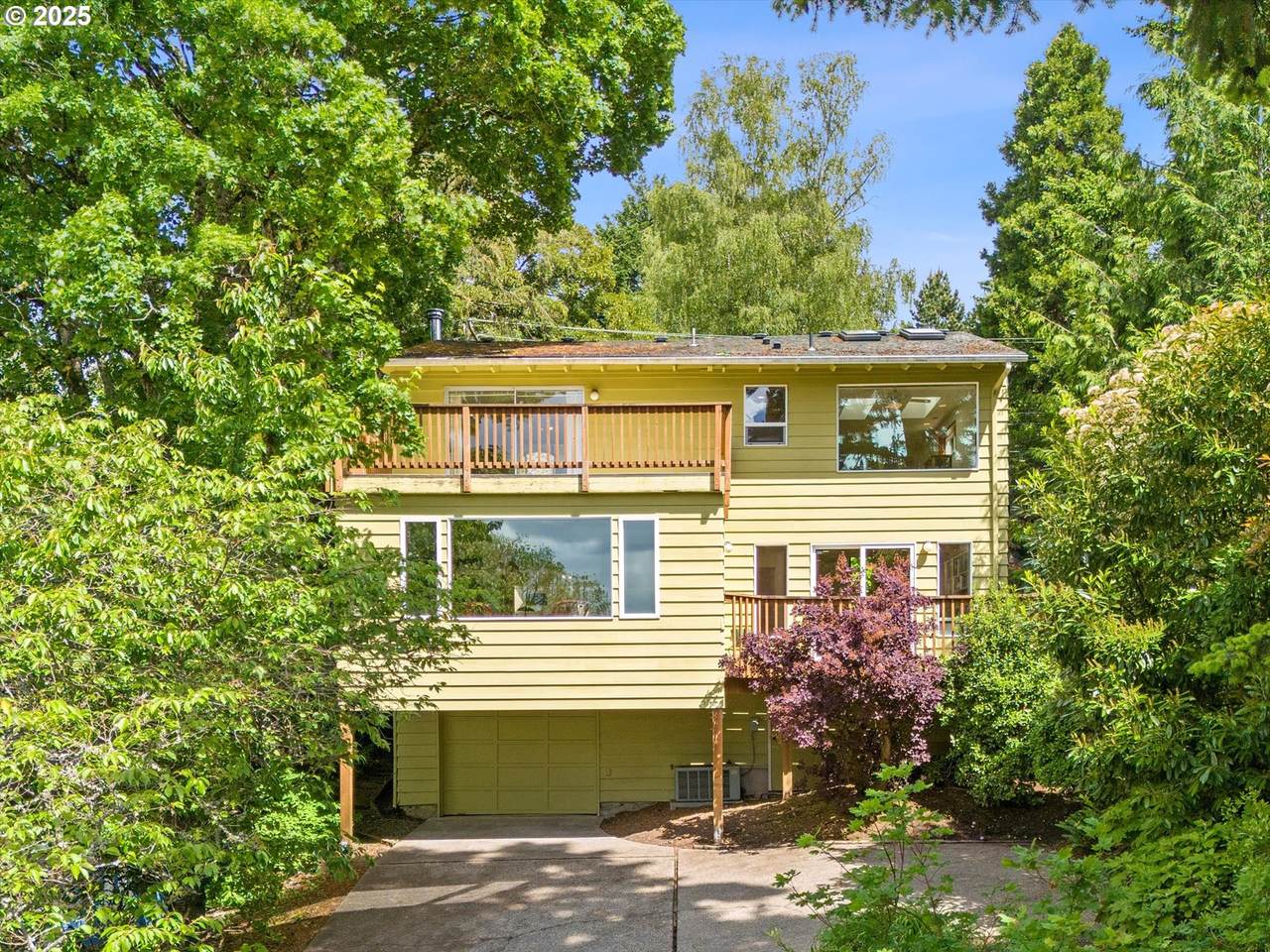 7027 33RD Pl - Photo 1