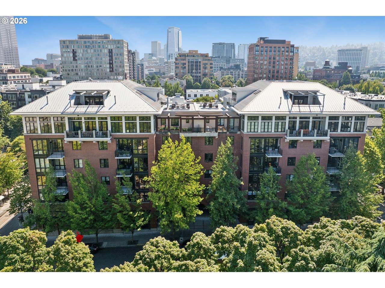 https://bt-photos.global.ssl.fastly.net/portland/1280_boomver_1_549564955-2.jpg