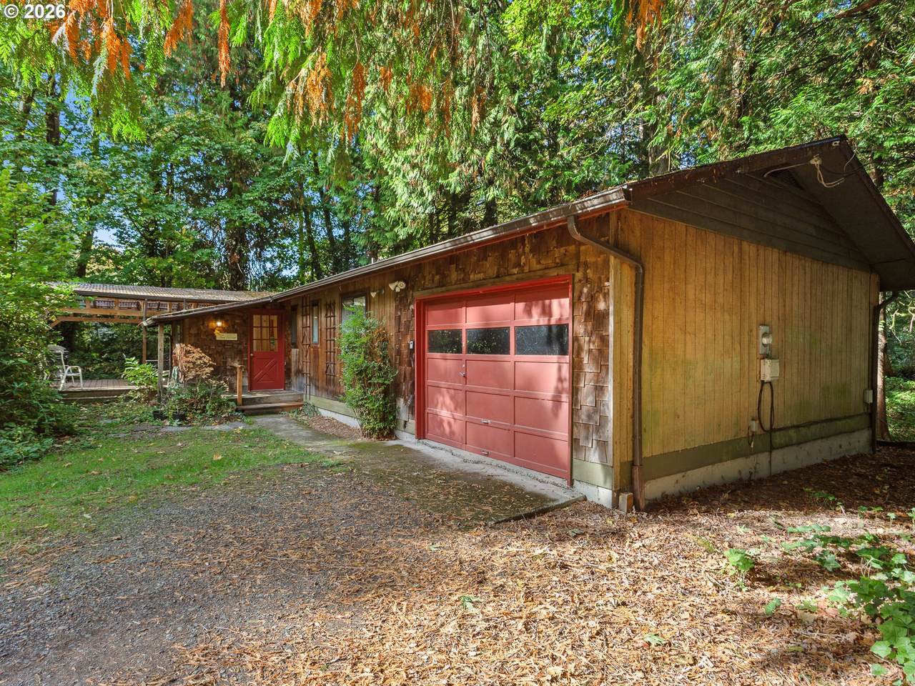 https://bt-photos.global.ssl.fastly.net/portland/1280_boomver_1_551095828-2.jpg