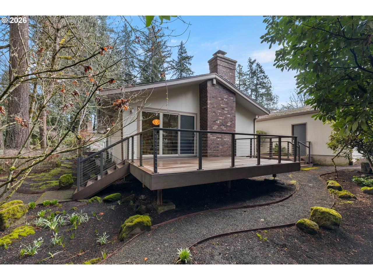 https://bt-photos.global.ssl.fastly.net/portland/1280_boomver_1_551501781-2.jpg
