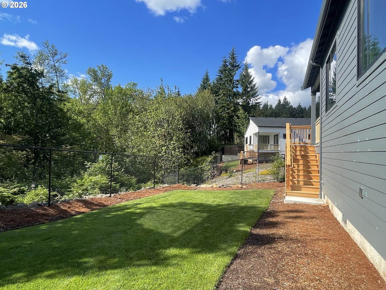 https://bt-photos.global.ssl.fastly.net/portland/1280_boomver_1_551556473-2.jpg