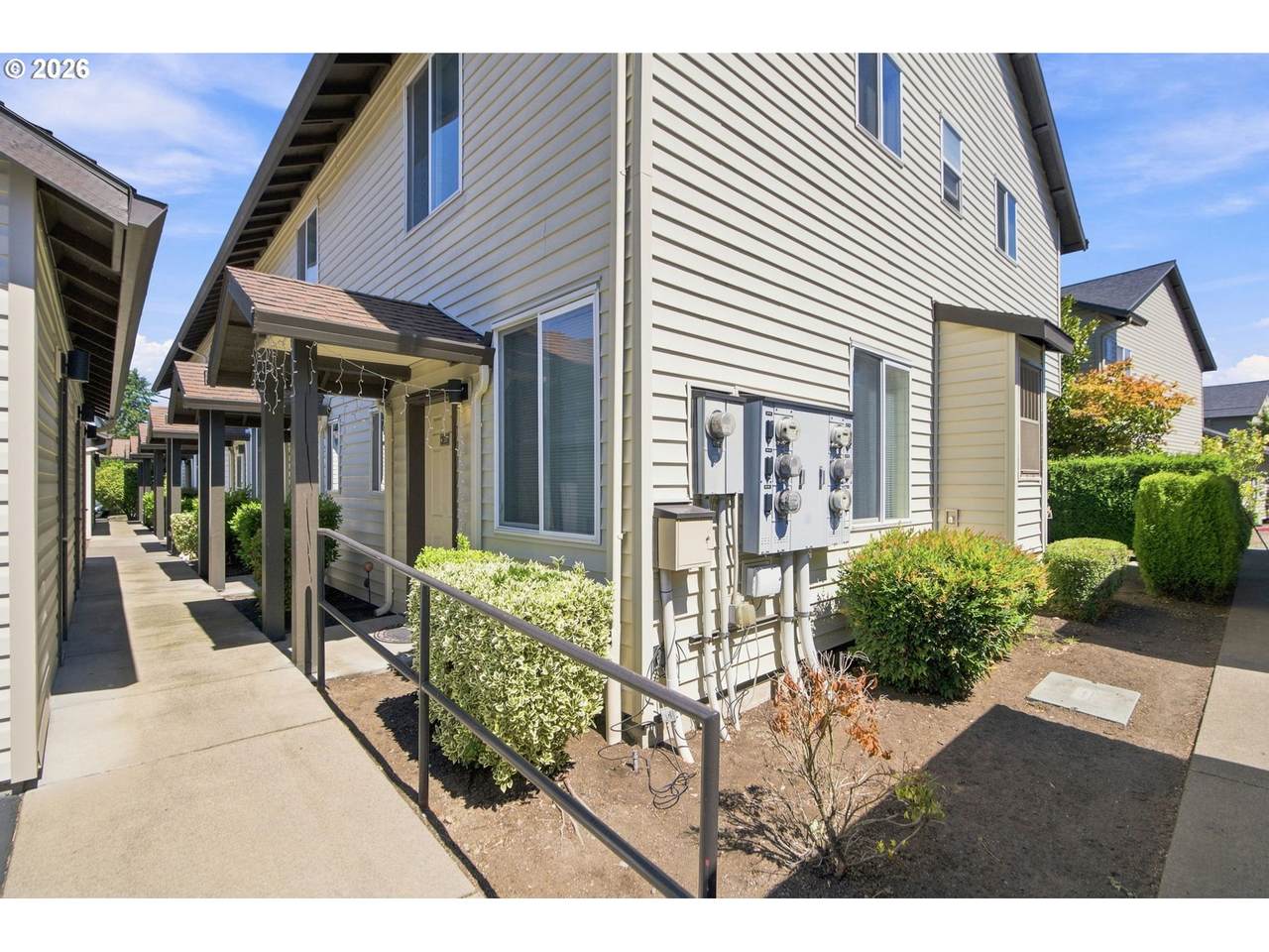 https://bt-photos.global.ssl.fastly.net/portland/1280_boomver_1_551623896-2.jpg