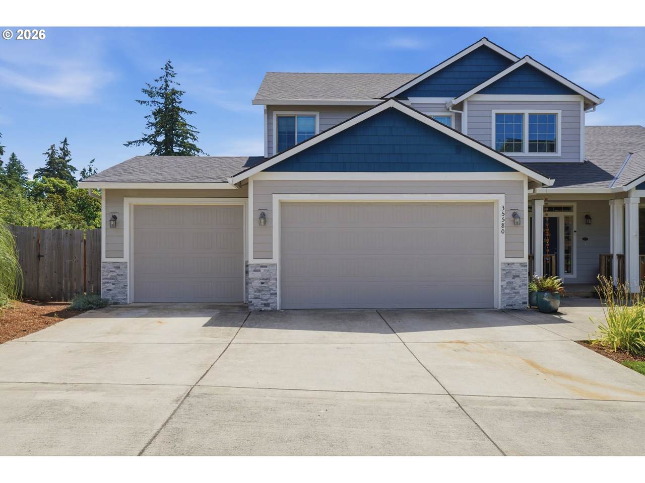 https://bt-photos.global.ssl.fastly.net/portland/1280_boomver_1_552613133-2.jpg