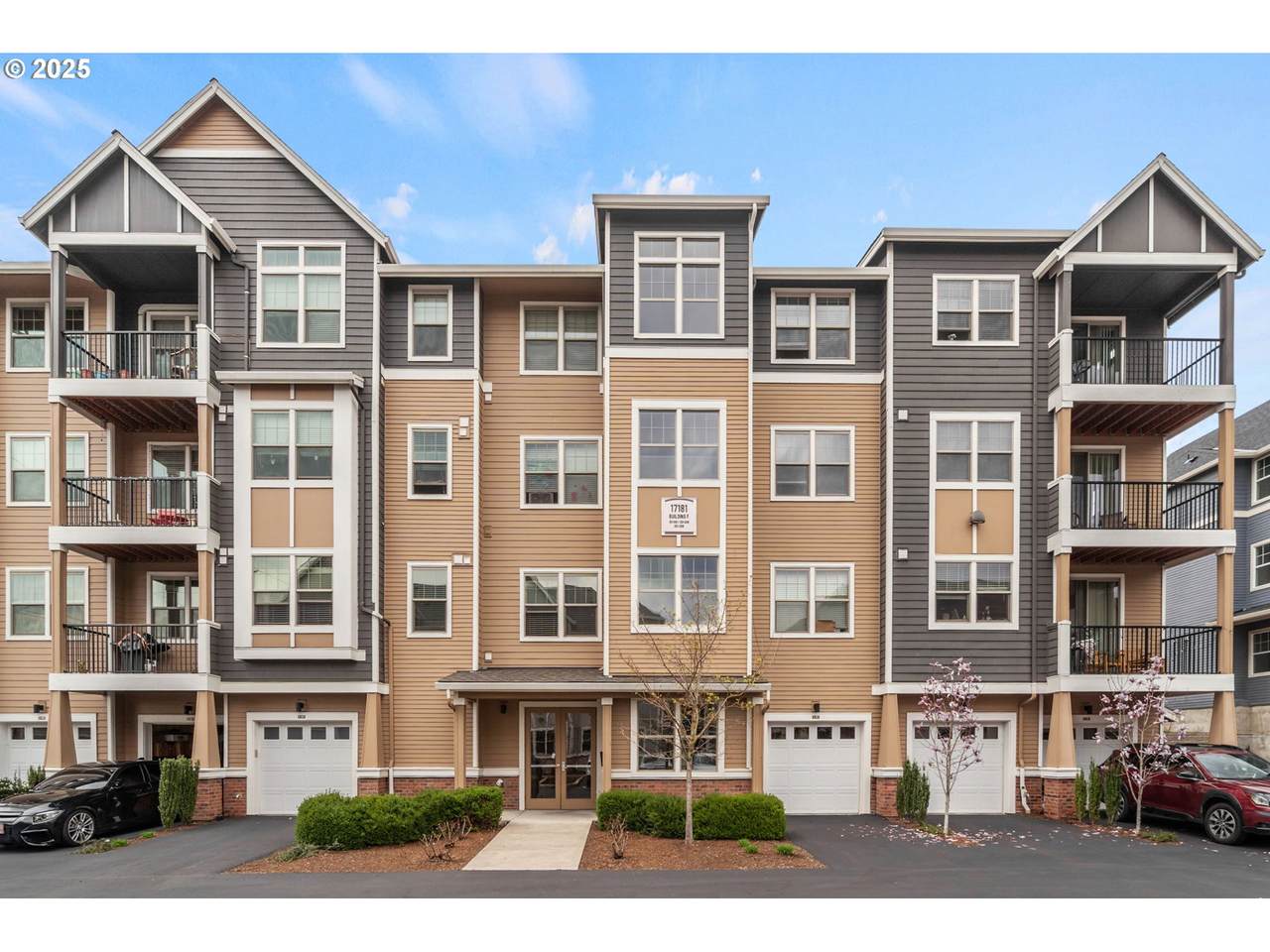 17181 Snowdale St - Photo 1