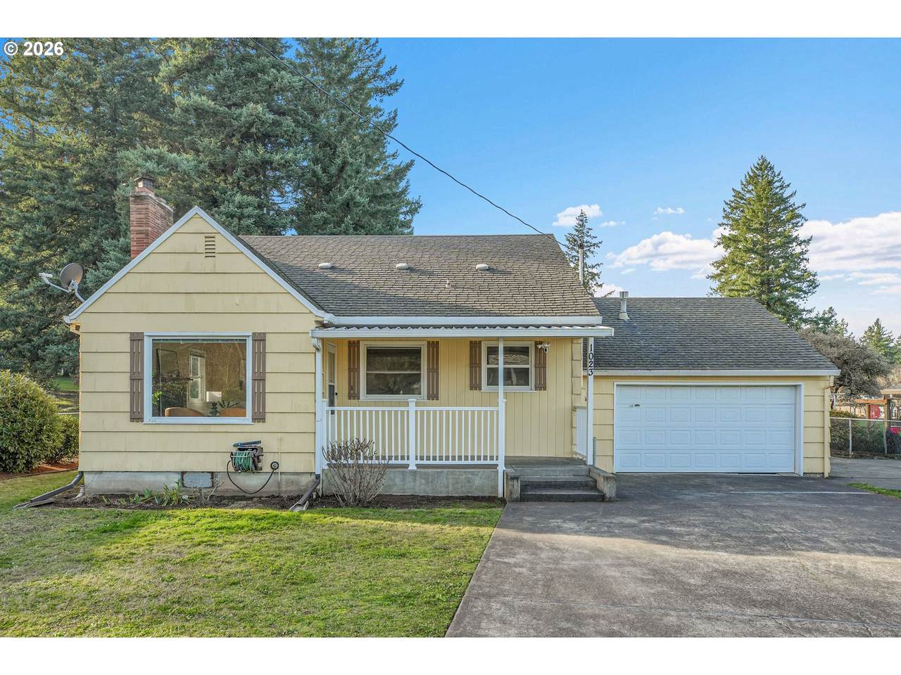 1023 172ND Ave - Photo 1