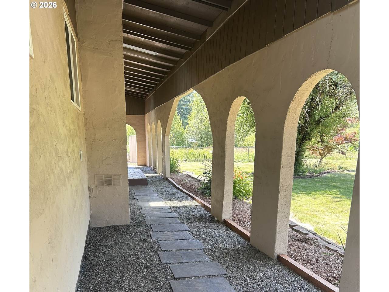 https://bt-photos.global.ssl.fastly.net/portland/orig_boomver_1_553467455-2.jpg