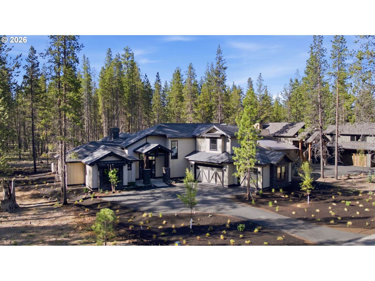 https://bt-photos.global.ssl.fastly.net/portland/1280_boomver_1_554640297-2.jpg