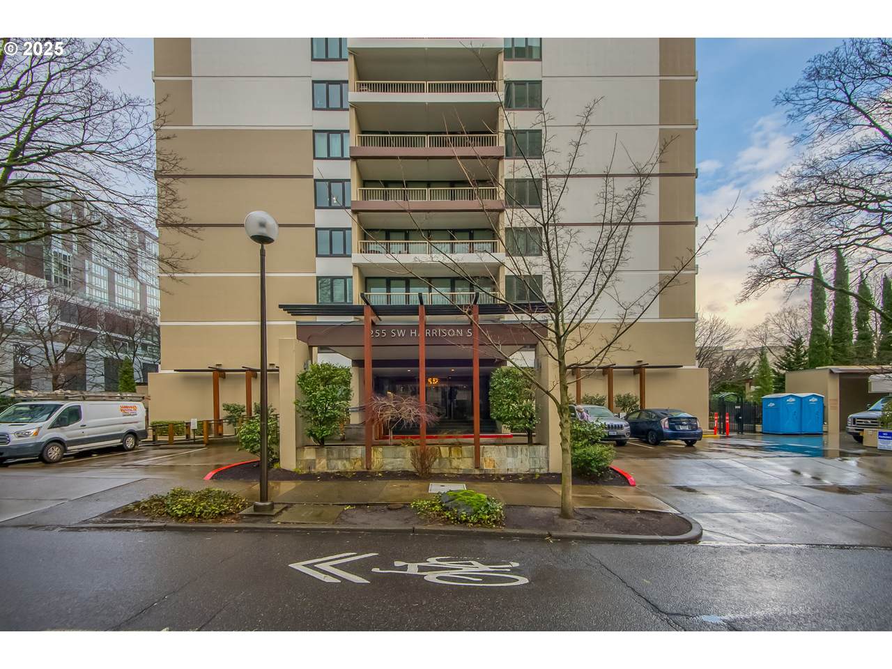 https://bt-photos.global.ssl.fastly.net/portland/1280_boomver_1_555344026-2.jpg