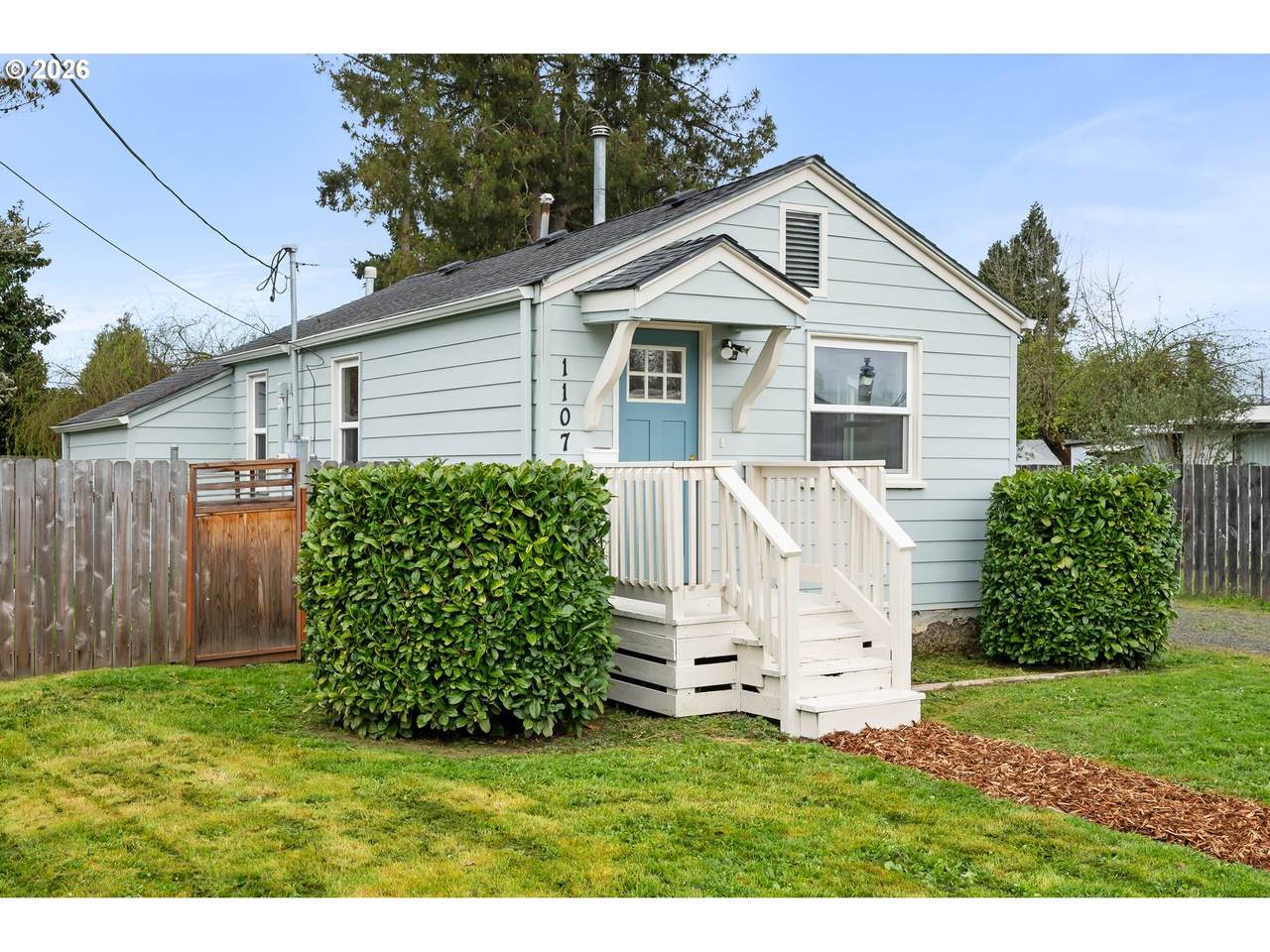 https://bt-photos.global.ssl.fastly.net/portland/1280_boomver_1_555495400-2.jpg